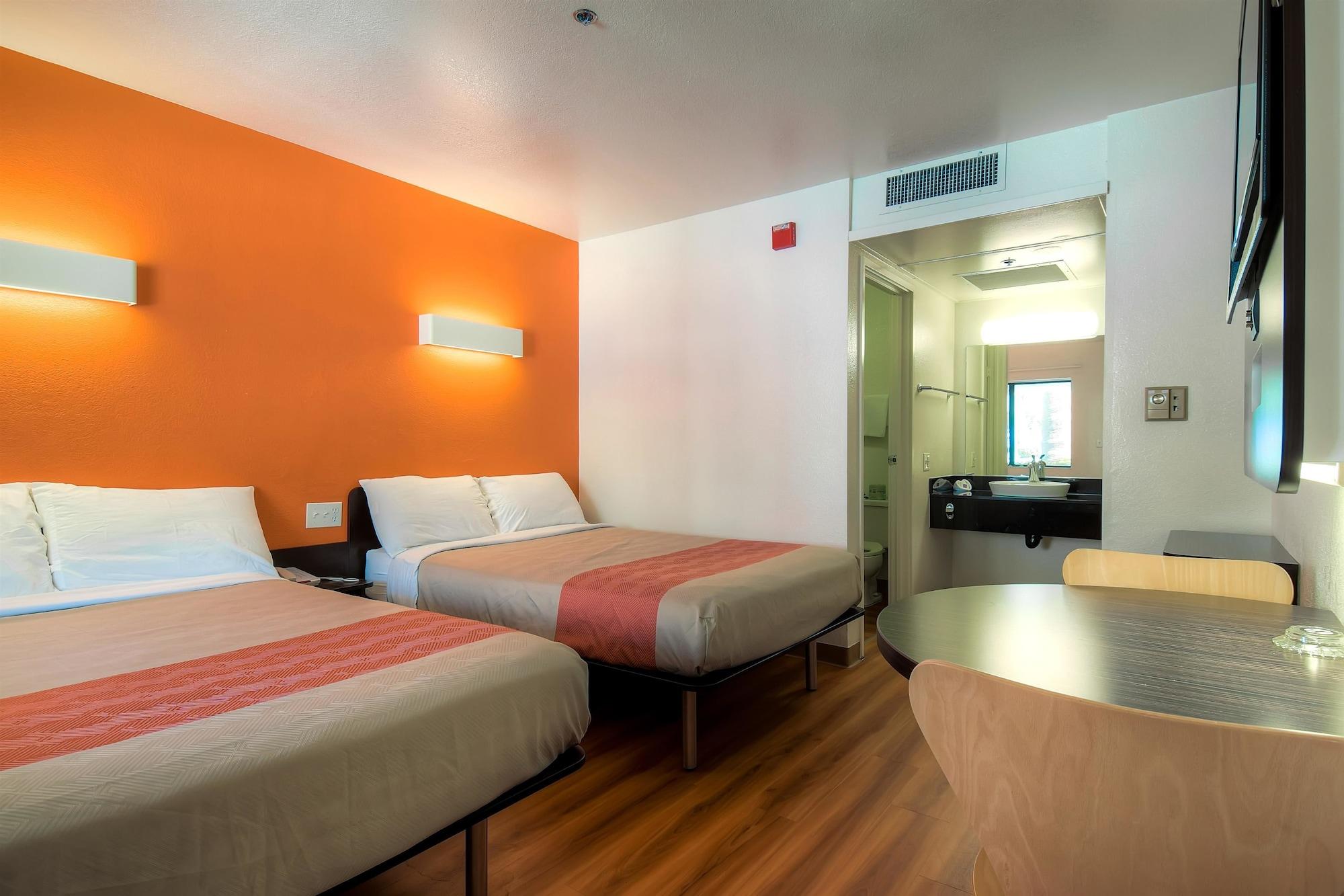 Motel 6-Palm Springs, Ca - Downtown ภายนอก รูปภาพ