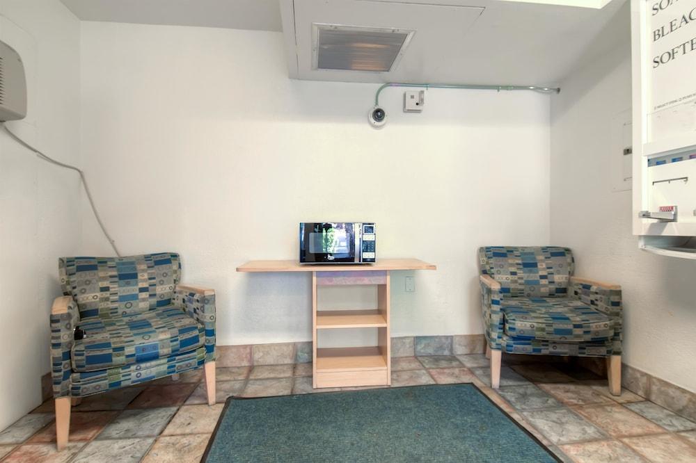 Motel 6-Palm Springs, Ca - Downtown ภายนอก รูปภาพ