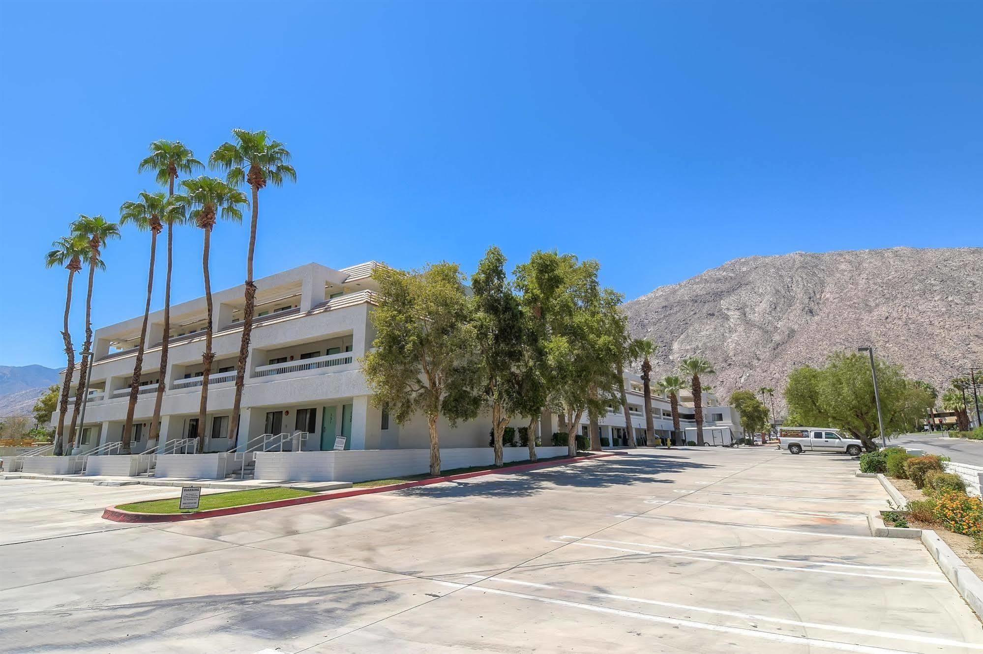 Motel 6-Palm Springs, Ca - Downtown ภายนอก รูปภาพ